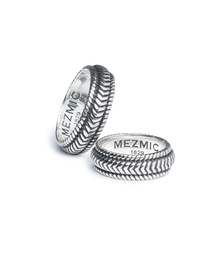 MEZMIC（マズミク）の「Rope Ring（リング）」