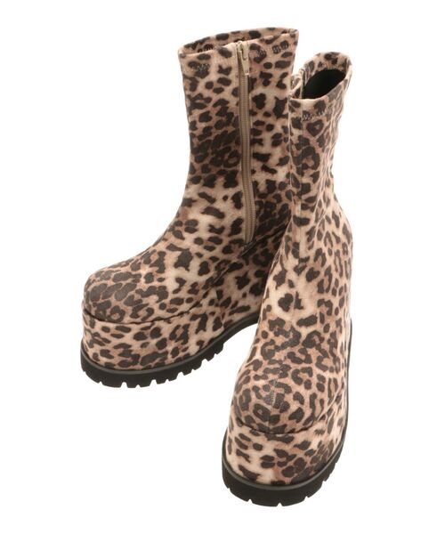 EVRIS（エヴリス）の「フェイクレザープラットフォームブーツ（ブーツ・レディース・ブラック/その他1・MEDIUM/LARGE/SMALL）」の2枚目の写真