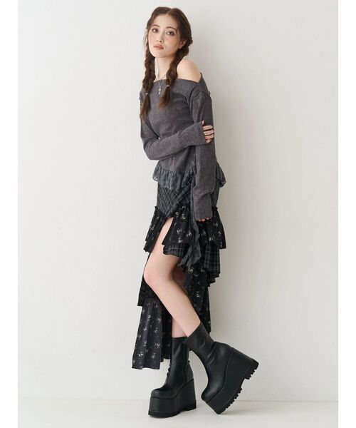 EVRIS（エヴリス）の「フェイクレザープラットフォームブーツ（ブーツ・レディース・ブラック/その他1・MEDIUM/LARGE/SMALL）」の8枚目の写真