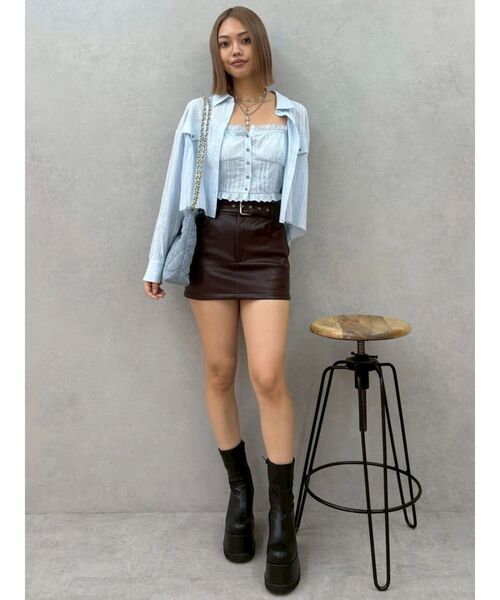 EVRIS（エヴリス）の「フェイクレザープラットフォームブーツ（ブーツ・レディース・ブラック/その他1・MEDIUM/LARGE/SMALL）」の18枚目の写真