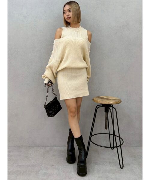 EVRIS（エヴリス）の「フェイクレザープラットフォームブーツ（ブーツ・レディース・ブラック/その他1・MEDIUM/LARGE/SMALL）」の21枚目の写真