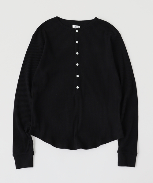 Jieda（ジエダ）の「JIEDA / ジエダ VINTAGE LIGHT RIB HENRY NECK L/S（Tシャツ/カットソー・メンズ・グレー/ブラック・1）」の2枚目の写真