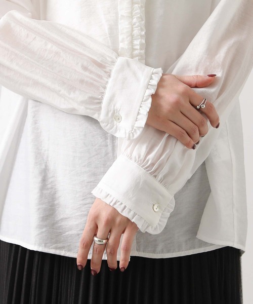 Gready Brilliant（グレディブリリアン）の「フロントフリルスタンドネックブラウス（シャツ/ブラウス・レディース・ブラック/オフホワイト/ミント・38）」の5枚目の写真