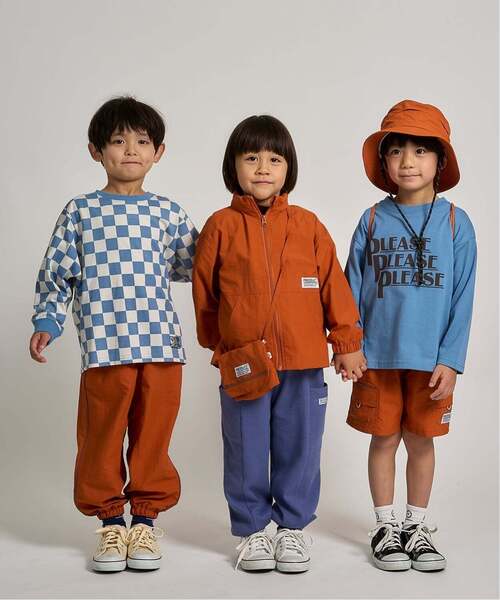 b・ROOM(ビールーム)の「【防汚・速乾・型崩れしない】【ムテキT】選べる4パターン8色プリントTシャツ【子供服】【キッズ】【男の子】【女の子】(Tシャツ/カットソー・キッズ・ブラック/アイボリー/レッド系その他/レンガ/ネイビー/ターコイズブルー/グリーン系その他/トップグレー・150cm/110cm/130cm/120cm/140cm/90cm/100cm)」の13枚目の写真