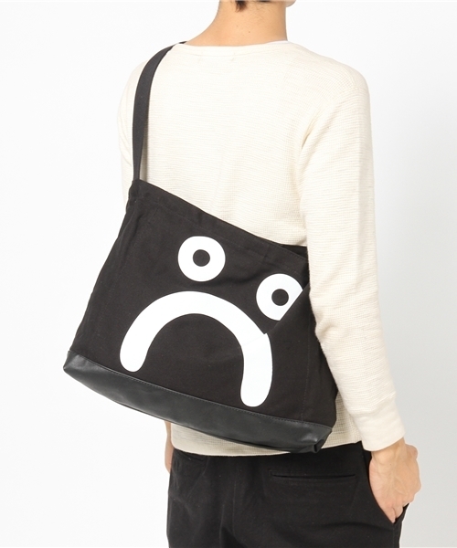 BEAMS（ビームス）の「POLAR / HapySad トートバッグ（トートバッグ・メンズ・ブラック・ONE SIZE）」の7枚目の写真