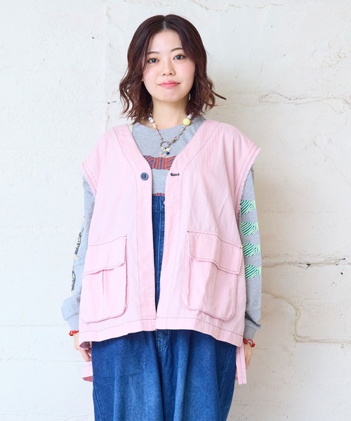 MARKEY'S(マーキーズ)の「ヘリンボンツイルミリタリーベスト/おとな(その他アウター・レディース・ライトピンク/ネイビー・160cm)」の2枚目の写真