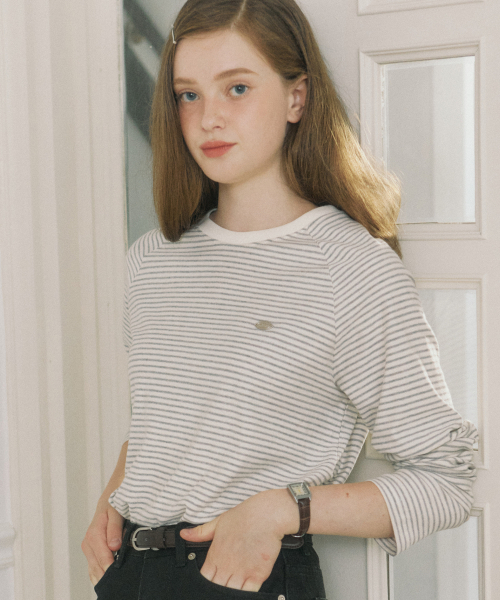 OURHOPE（アワーホープ）の「ストライプラグランTシャツ - グレー（Tシャツ/カットソー・レディース・ライトグレー・2(M)/1(S)）」の3枚目の写真