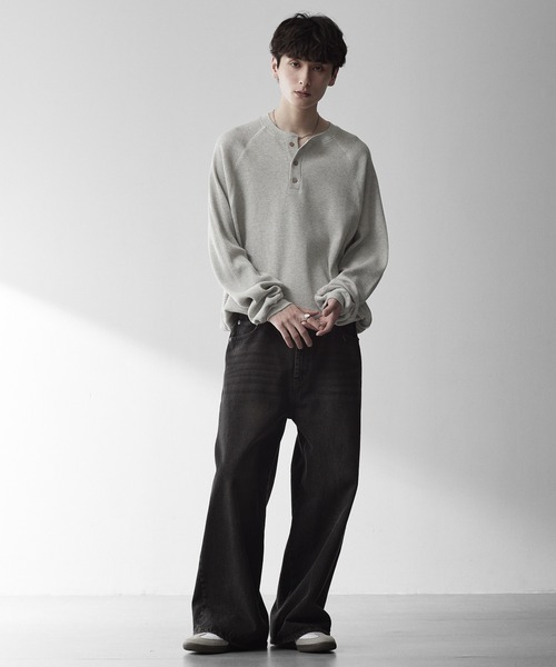 RUUBON（ルーボン）の「【RUUBON】henley neck long sleeve Tee/ヘンリーネック ロングスリーブTシャツ/ロンT（Tシャツ/カットソー・メンズ・ブラック/ライトグレー・S/M/L）」の10枚目の写真