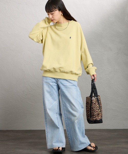 GYMPHLEX（ジムフレックス）の「[GYMPHLEX/ジムフレックス] スイングスリーブ ワンポイントロゴ刺繍スウェット（スウェット・レディース・ライトグレー/チャコールグレー/イエロー・12）」の6枚目の写真