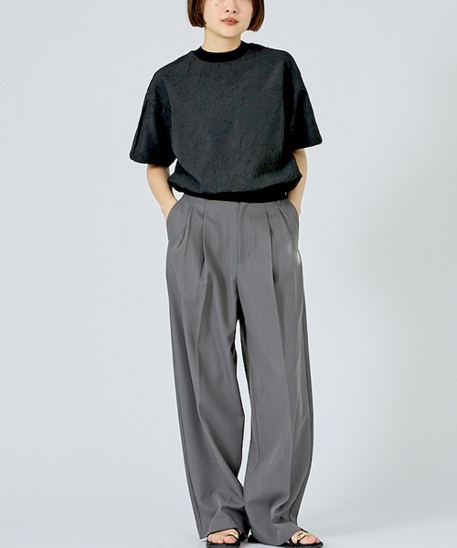 NOMINE(ノミネ)の「【NOMINE】シワ加工 リンクル Tシャツ(Tシャツ/カットソー・レディース・ブラウン/ホワイト/ブラック系その他/セージグリーン・フリー)」の11枚目の写真