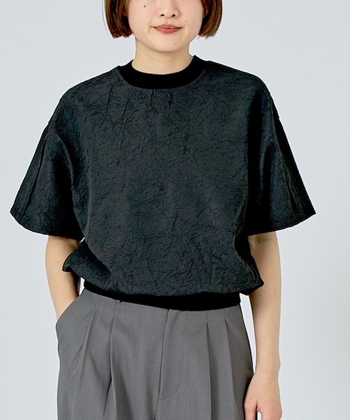 NOMINE(ノミネ)の「【NOMINE】シワ加工 リンクル Tシャツ(Tシャツ/カットソー・レディース・ブラウン/ホワイト/ブラック系その他/セージグリーン・フリー)」の14枚目の写真