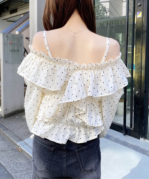 INGNI（イング）の「クロスフリルオフショルブラウス（シャツ/ブラウス・レディース・ホワイト系その他3/ブラック系/ブラック系その他3・M）」の10枚目の写真