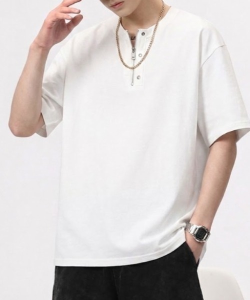 lilful(リルフル)の「【26年春夏新作】ハーフジップメタルスタッズTシャツ(Tシャツ/カットソー・メンズ・ホワイト/ブラック・L/M)」の20枚目の写真
