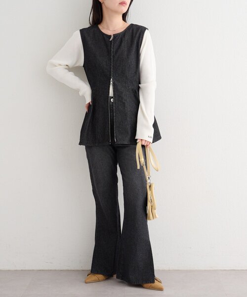 Kastane（カスタネ）の「【一部店舗限定/セットアップ対応】B デニムペプラムビスチェ（ベスト・レディース・ブラック/ブルー系その他/ブルー・FREE）」の20枚目の写真