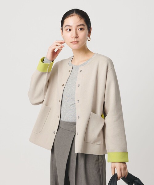 BEAUTY&YOUTH UNITED ARROWS(ビューティーアンドユースユナイテッドアローズ)の「【WEB限定 Wardrobe DAILY MINIMAL】バイカラー スナップボタンカーディガン ウォッシャブル(カーディガン/ボレロ・レディース・ベージュ/グレー系/ナチュラル・FREE)」の7枚目の写真