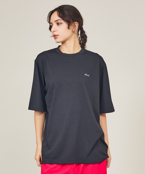 NANGA(ナンガ)の「【NANGA/ナンガ 】AirFlex RASH GUARD TEE /ブランドロゴ /ラッシュガード /N2610-1M154A(Tシャツ/カットソー・メンズ・ブラック/グレー/アイボリー・XL/L/M)」の1枚目の写真