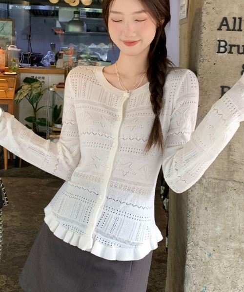 VIBGYOR（ヴィブジョー）の「【TUNE】シェルフリルカーディガン（カーディガン/ボレロ・レディース・グレー/レッド/ホワイト・FREE）」の6枚目の写真