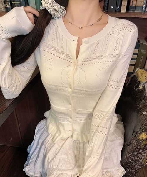 VIBGYOR（ヴィブジョー）の「【TUNE】シェルフリルカーディガン（カーディガン/ボレロ・レディース・グレー/レッド/ホワイト・FREE）」の8枚目の写真