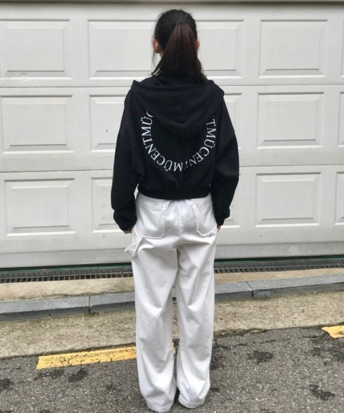 MUCENT(ムセント)の「A'GEM/9 × .kom 『MUCENT/ムセント』BACK LOGO 2-WAY HOOD ZIP-UP/バックロゴ 2 WAYジップアップパーカー(パーカー・レディース・ブラック/グレー・FREE)」の8枚目の写真