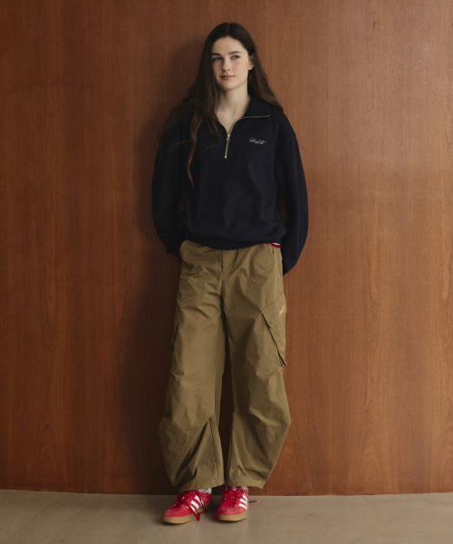 STUDIO&PARC（スタジオアンドパルク）の「Half-Zip Sweatshirt_Navy（スウェット・レディース・ネイビー・1）」の2枚目の写真