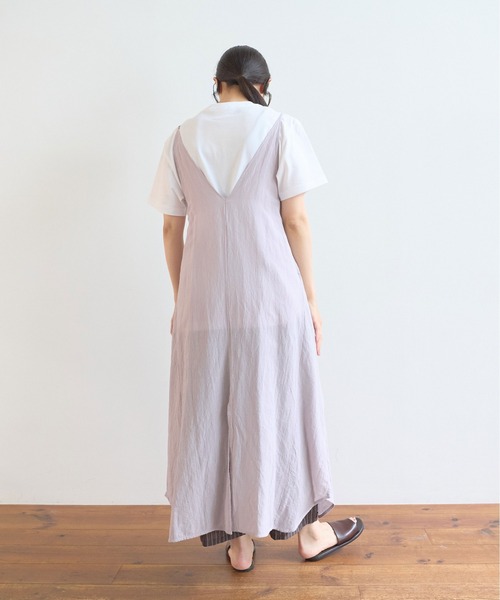 yuni（ユニ　）の「強撚CottonLinen 近江晒wrap one-piece（ジャンパースカート・レディース・チャコールグレー/パープル/カーキ・FREE）」の7枚目の写真