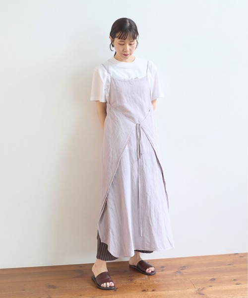 yuni（ユニ　）の「強撚CottonLinen 近江晒wrap one-piece（ジャンパースカート・レディース・チャコールグレー/パープル/カーキ・FREE）」の5枚目の写真