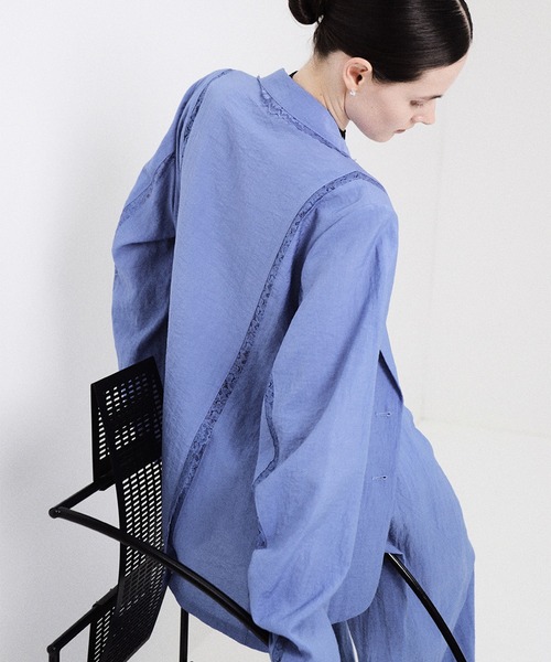 Ameri（アメリ）の「MEDI LINE LACE DOUBLE JACKET（テーラードジャケット・レディース・スミクロ/ブルー/ライトベージュ・SMALL/MEDIUM）」の5枚目の写真