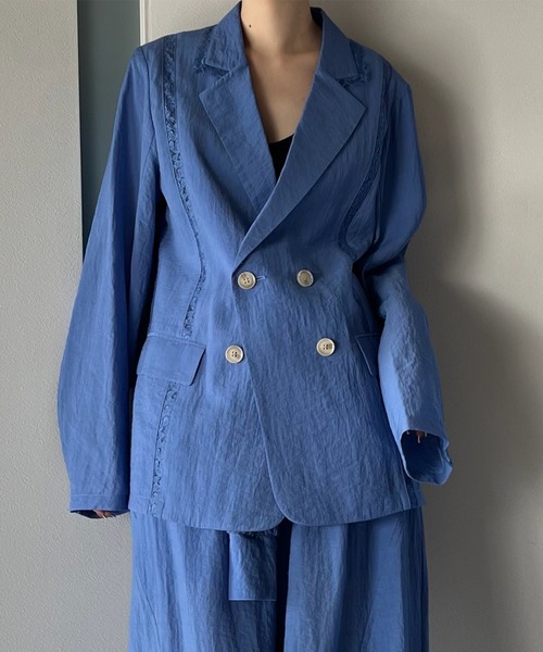 Ameri（アメリ）の「MEDI LINE LACE DOUBLE JACKET（テーラードジャケット・レディース・スミクロ/ブルー/ライトベージュ・SMALL/MEDIUM）」の13枚目の写真