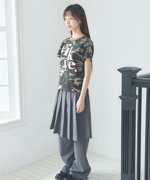 Video Jockey(ビデオジョッキー)の「VIDEO JOCKEY/VIKEY Tシャツ(Tシャツ/カットソー・レディース・カモフラージュ/ホワイト・X-SMALL)」の4枚目の写真