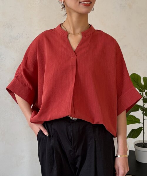Chez toi(シェトワ)の「【体型カバー】【高コスパ高見え】袖ターンバックブラウス(シャツ/ブラウス・レディース・ブラック/ブルー系その他/ホワイト/レッド系その他/ライム・FREE)」の11枚目の写真