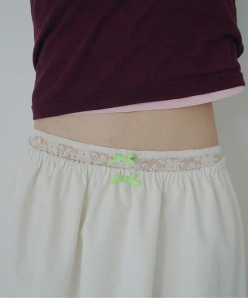FEKETE(フェケテ)の「ribbon lace leggings / リボンレースレギンス(その他パンツ・レディース・ネイビー/アイボリー/ミント・MEDIUM/SMALL/LARGE)」の5枚目の写真