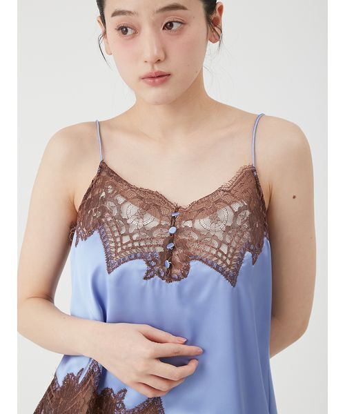 LILY BROWN（リリーブラウン）の「イレギュラーヘムサテンキャミトップス（キャミソール・レディース・コーラル/ブルー/ブラック・F）」の10枚目の写真