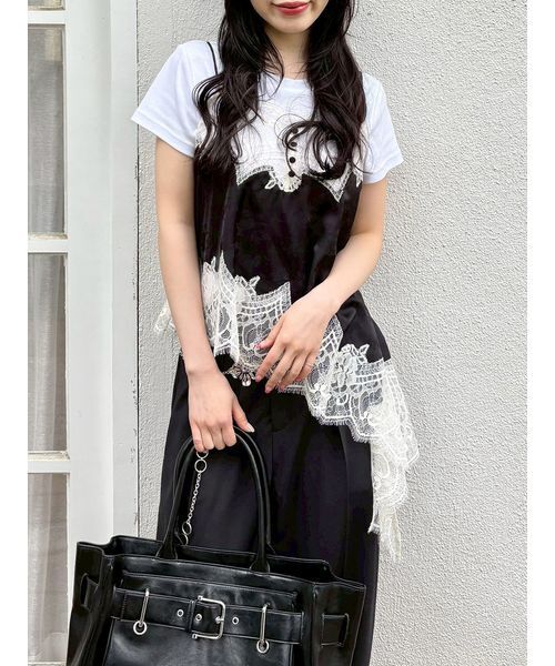 LILY BROWN（リリーブラウン）の「イレギュラーヘムサテンキャミトップス（キャミソール・レディース・コーラル/ブルー/ブラック・F）」の15枚目の写真