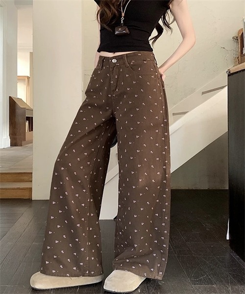 Dream garden（ドリームガーデン）の「小花柄デニムパンツ（デニムパンツ・レディース・ブラウン・S/M/L/XL）」の13枚目の写真