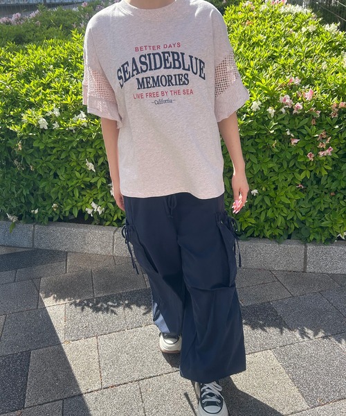 UNDERWRAPS（アンダーラップス）の「メッシュ切替 フレアスリーブ 半袖Tシャツ（Tシャツ/カットソー・レディース・ライトピンク/チャコールグレー/ホワイト・L/M）」の2枚目の写真