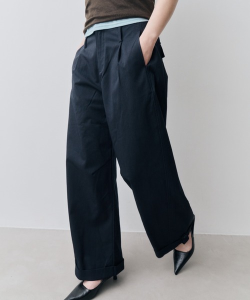HANNE(アン)の「ロールアップタックワイドパンツ(その他パンツ・レディース・ブラック/ホワイト・S/M)」の4枚目の写真