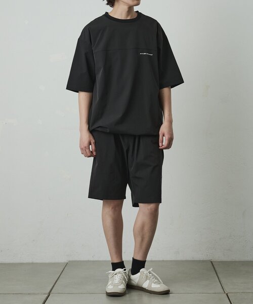 COLONY 2139(コロニートゥーワンスリーナイン)の「接触冷感リフレクタープリント切替Tシャツ(Tシャツ/カットソー・メンズ・カーキ/ブラック/ベージュ/ライトグレー/ブルー/チャコールグレー・X-LARGE/LARGE/MEDIUM)」の14枚目の写真
