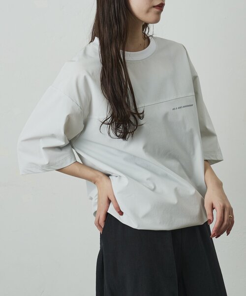COLONY 2139(コロニートゥーワンスリーナイン)の「接触冷感リフレクタープリント切替Tシャツ(Tシャツ/カットソー・メンズ・カーキ/ブラック/ベージュ/ライトグレー/ブルー/チャコールグレー・X-LARGE/LARGE/MEDIUM)」の17枚目の写真