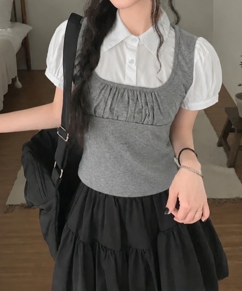 LADY LIKE(レディライク)の「【春夏新作】レイヤード風パフスリーブ半袖トップス(Tシャツ/カットソー・レディース・グレー/ブラック・M)」の12枚目の写真