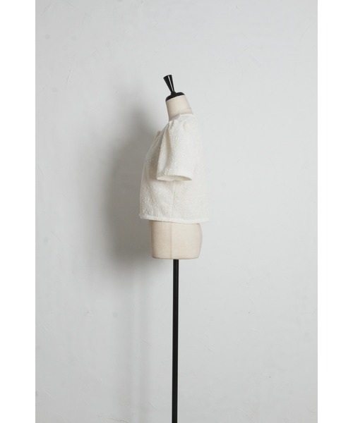 tocco closet(トッコ クローゼット)の「【ZOZO限定】スパンコール装飾サマーツイード半袖ジャケット(ノーカラージャケット・レディース・ホワイト/ブラック・M)」の15枚目の写真