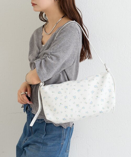mystic(ミスティック)の「花柄ワンショルダーBAG(トートバッグ・レディース・ブラック/オフホワイト・ONE SIZE)」の4枚目の写真