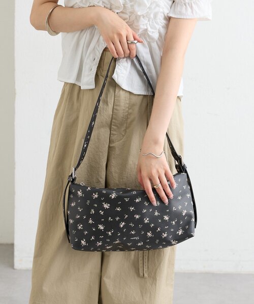 mystic(ミスティック)の「花柄ワンショルダーBAG(トートバッグ・レディース・ブラック/オフホワイト・ONE SIZE)」の10枚目の写真