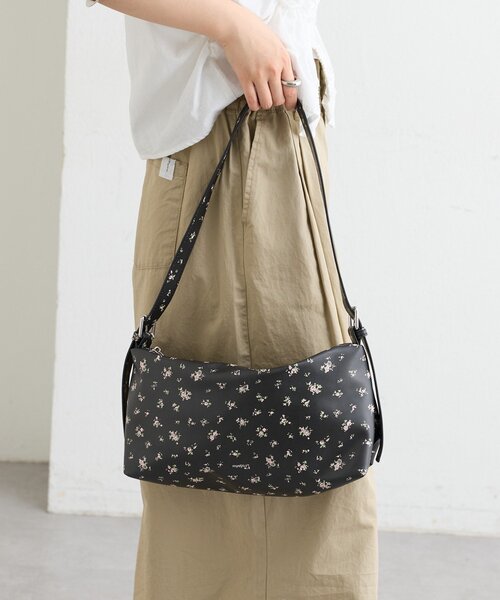 mystic(ミスティック)の「花柄ワンショルダーBAG(トートバッグ・レディース・ブラック/オフホワイト・ONE SIZE)」の11枚目の写真