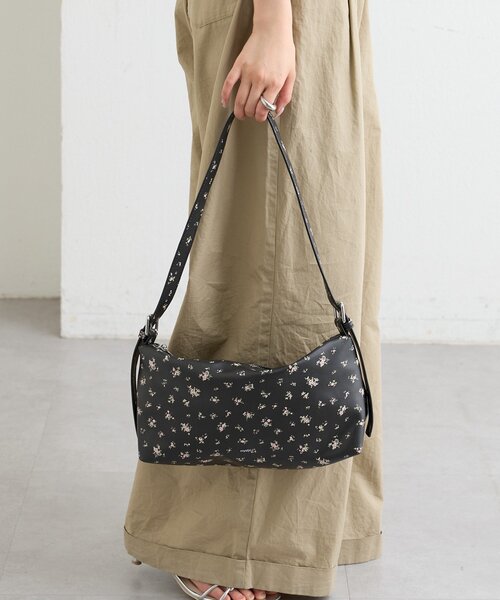 mystic(ミスティック)の「花柄ワンショルダーBAG(トートバッグ・レディース・ブラック/オフホワイト・ONE SIZE)」の12枚目の写真