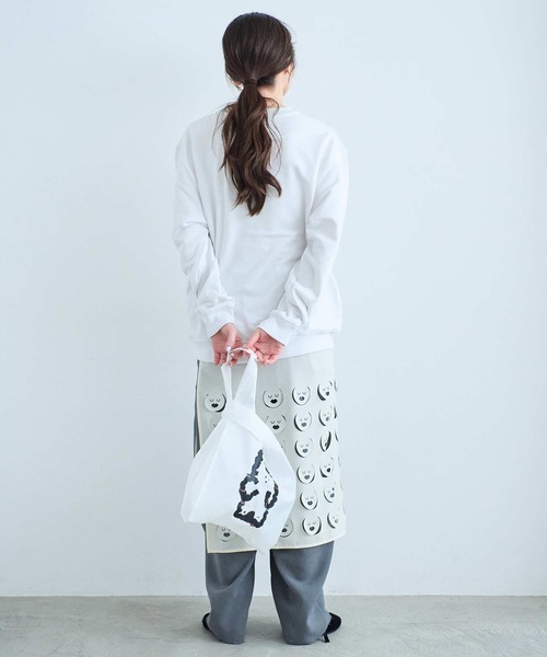 I am I in fact...(アイアムアイインファクト)の「UMA SHOPPER BAG(トートバッグ・レディース・ホワイト・FREE)」の7枚目の写真