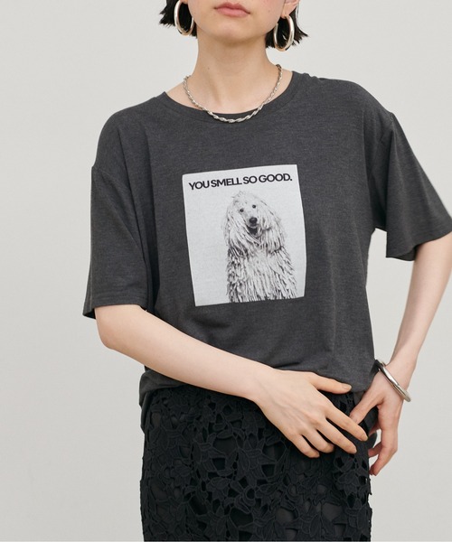 LARUTA（ラルータ）の「【LARUTA】アニマルフォトTee（Tシャツ/カットソー・レディース・ブラウン/オフホワイト/チャコールグレー/その他1・FREE）」の3枚目の写真