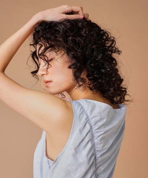 la veille by SUPERIOR CLOSET(ラベイユバイスーペリアクローゼット)の「斜めギャザージャガードワンピース(ワンピース・レディース・サックスブルー・9号)」の12枚目の写真