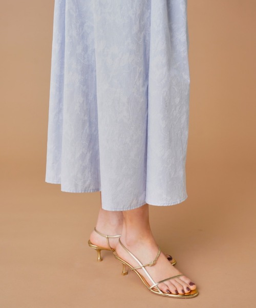 la veille by SUPERIOR CLOSET(ラベイユバイスーペリアクローゼット)の「斜めギャザージャガードワンピース(ワンピース・レディース・サックスブルー・9号)」の16枚目の写真