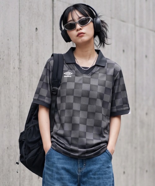 UMBRO(アンブロ)の「【T21】【umbro/アンブロ】ALL OVER PRINT JOHNNY COLOR オールオーバー プリント ジョニー カラーシャツ UUM1UBZ3(ポロシャツ・メンズ・ブルー/ブラック・X-LARGE/LARGE/MEDIUM)」の1枚目の写真