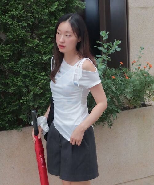 SECONDMONO（セカンドモノローグ）の「W. Layered Off Shoulder Short Sleeve [BLACK]_SEWTS009BLACK（Tシャツ/カットソー・レディース・その他・F）」の11枚目の写真